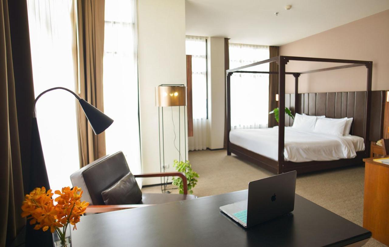 แกรนด์ ฮาวเวิร์ด กรุงเทพ โรงแรม