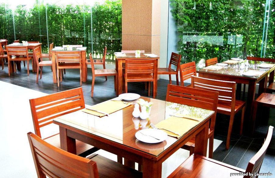 แกรนด์ ฮาวเวิร์ด กรุงเทพ โรงแรม 5*